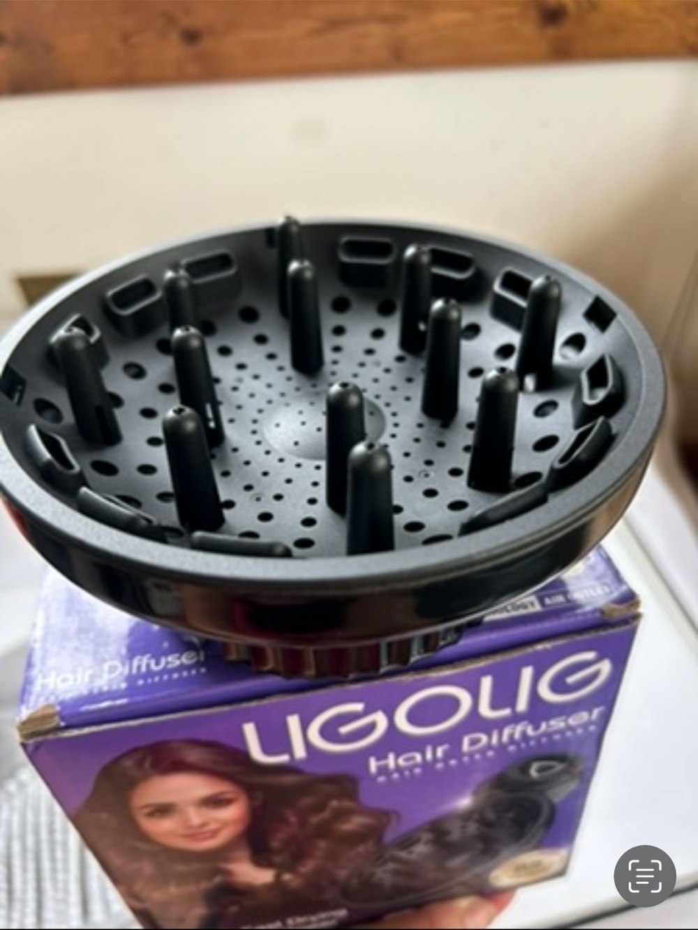 Black r8 fast drying Hair Diffuser Attachment - Universal Curly Hair Styling